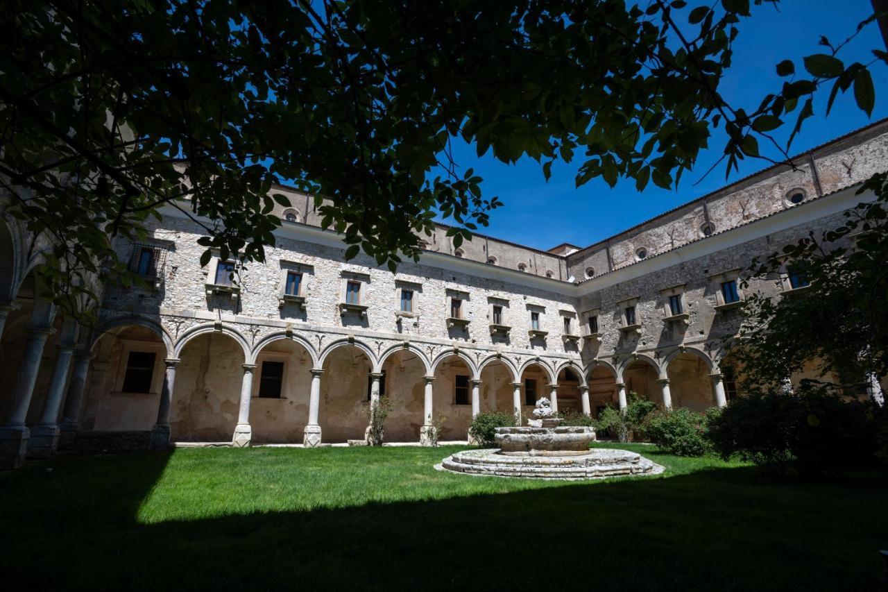 Abbazia Santa Maria Del Bosco Guest House Contessa Entellina Exterior foto