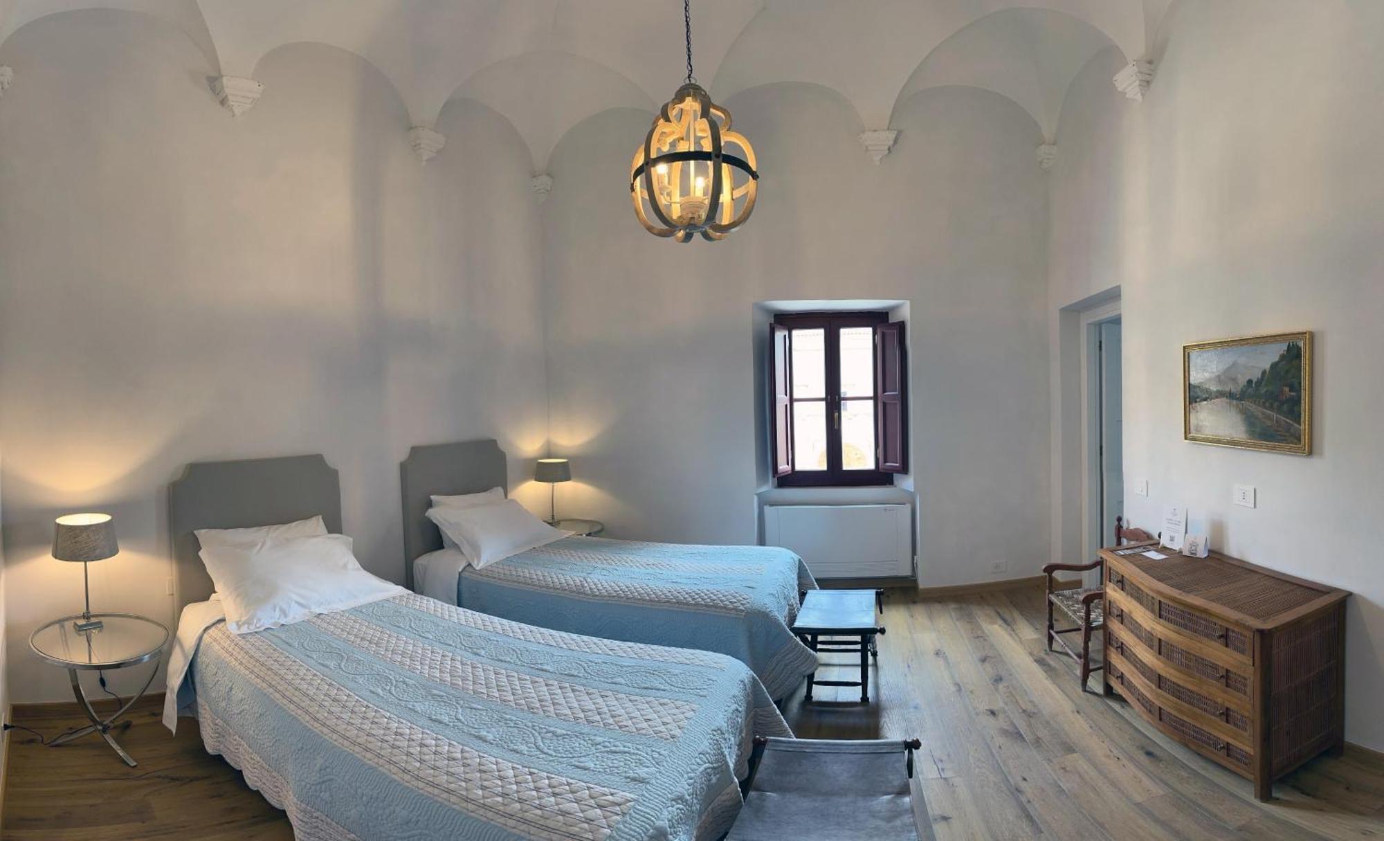 Abbazia Santa Maria Del Bosco Guest House Contessa Entellina Exterior foto