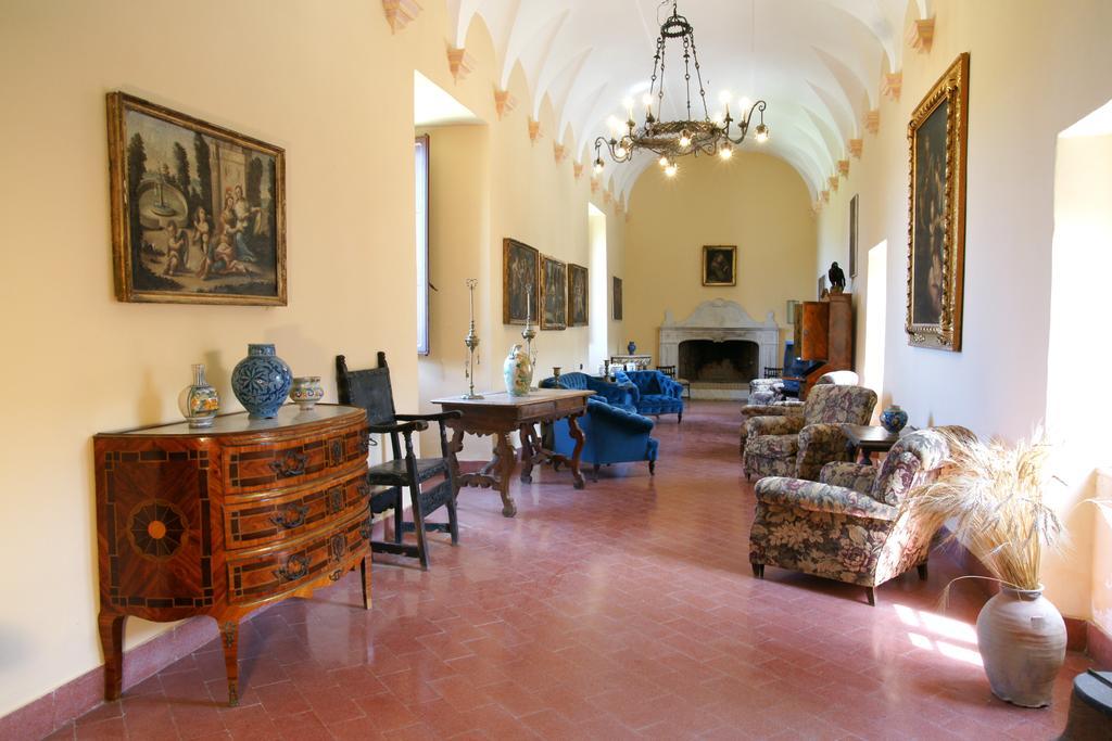 Abbazia Santa Maria Del Bosco Guest House Contessa Entellina Exterior foto