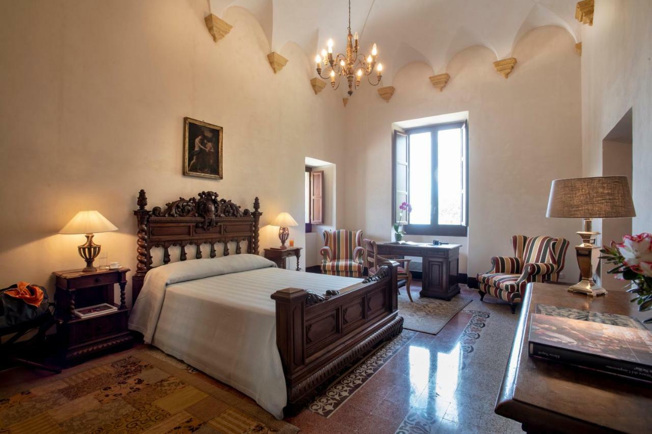 Abbazia Santa Maria Del Bosco Guest House Contessa Entellina Exterior foto
