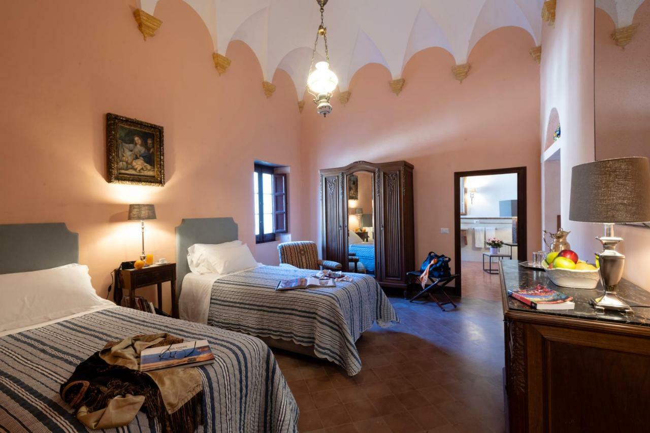 Abbazia Santa Maria Del Bosco Guest House Contessa Entellina Exterior foto