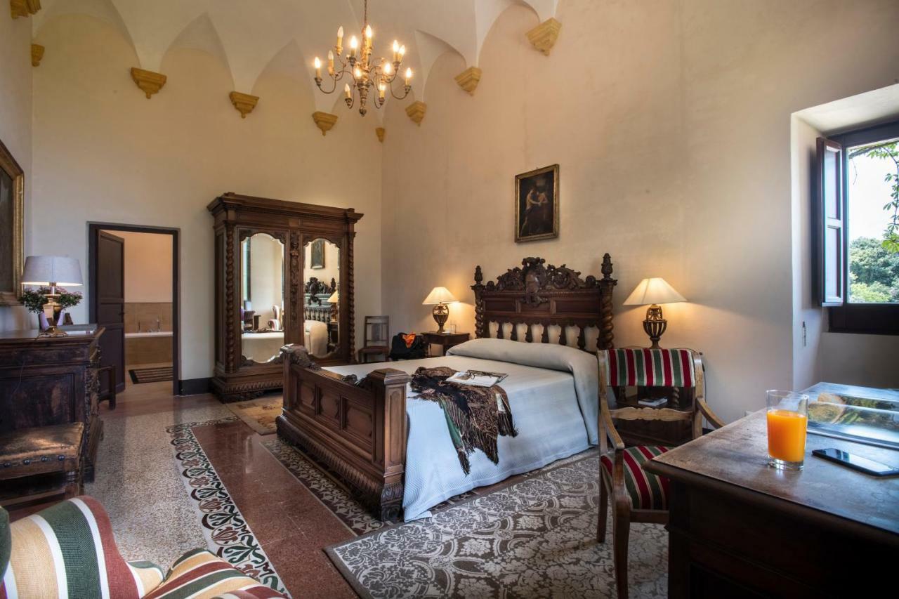 Abbazia Santa Maria Del Bosco Guest House Contessa Entellina Exterior foto